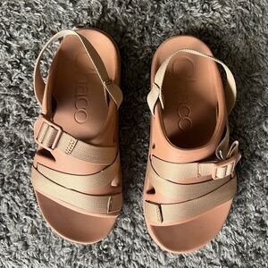 Women’s Chaco Chillo Sport Sandals